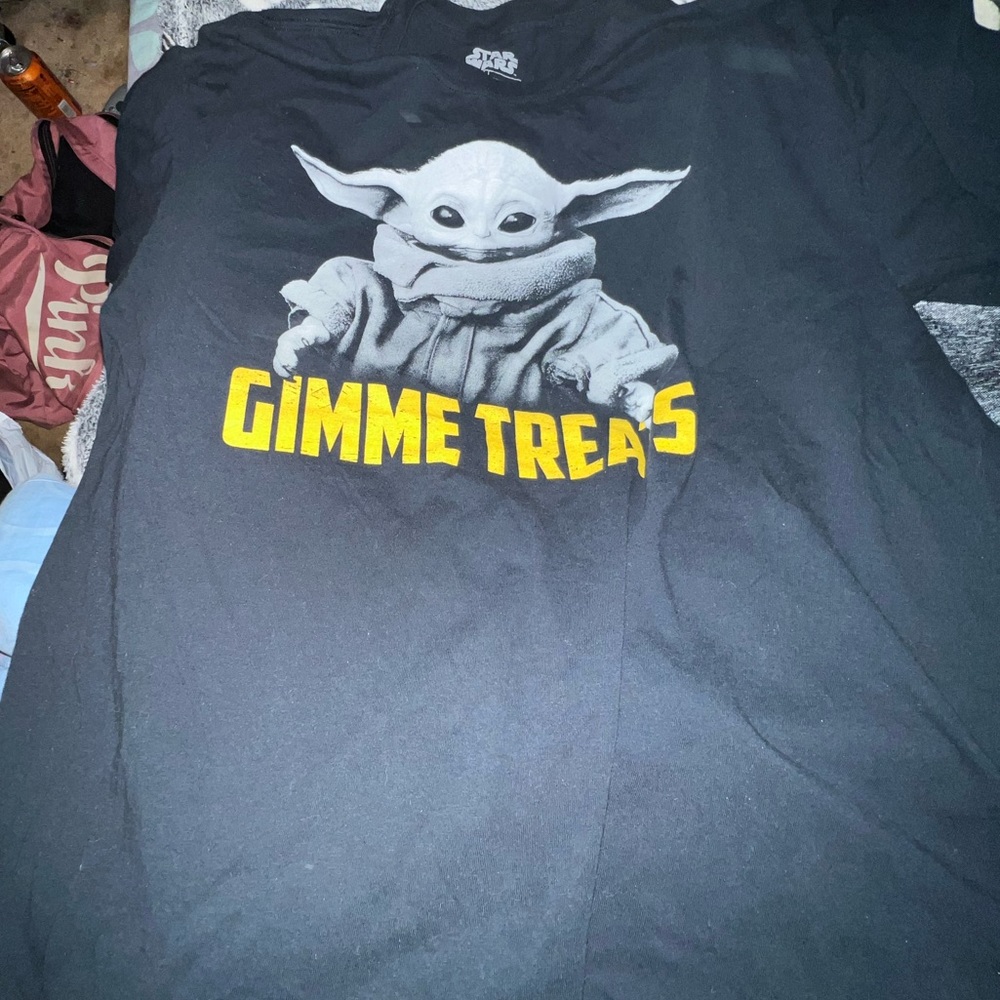 baby yoda halloween shirt